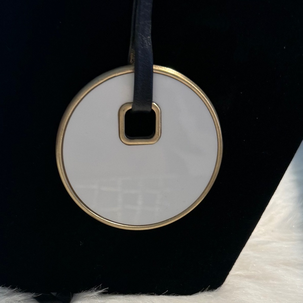 Chico's Black & White Adjustable Necklace - Picture 4 of 4